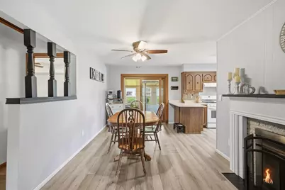 11610  Sunnybrook Rd, Franklin, WI 53132 - Photo 8