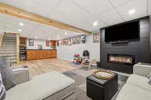 11610 W Sunnybrook Rd, Franklin, WI 53132 - Photo 20