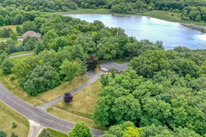S43W36805  Laak Ln, Ottawa, WI 53118 - Photo 2