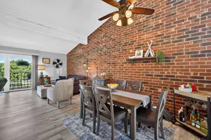 33 Lausanne Ct, Geneva, WI 53147 - Photo 8