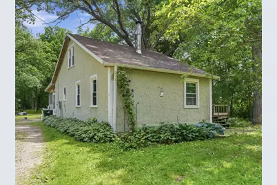 8311  Fox River Rd, Racine, WI 53185 - Photo 6