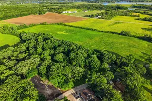 8311 Fox River Rd, Racine, WI 53185 - Photo 40