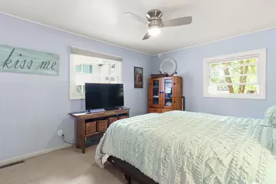 2432  North Shore Dr, Delavan, WI 53115 - Photo 16