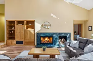 W291S5279 Ridgefield Rd, Genesee, WI 53189 - Photo 6