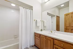 W291S5279 Ridgefield Rd, Genesee, WI 53189 - Photo 24