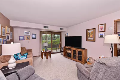 2101 W Good Hope Rd #111, Glendale, WI 53209 - Photo 2