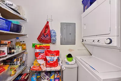 2101 W Good Hope Rd #111, Glendale, WI 53209 - Photo 12