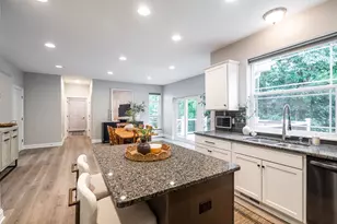 2001 Coldwater Creek Dr, Waukesha, WI 53188 - Photo 20