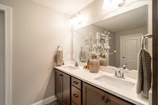 2001 Coldwater Creek Dr, Waukesha, WI 53188 - Photo 36