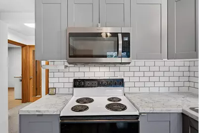 9020 W Vincent Pl, West Allis, WI 53214 - Photo 26
