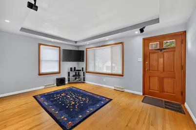 9020 W Vincent Pl, West Allis, WI 53214 - Photo 14