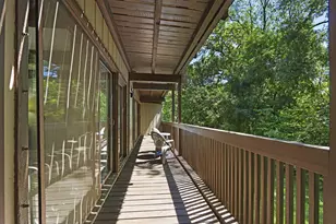 880 Windsor Dr, Fontana, WI 53125 - Photo 28