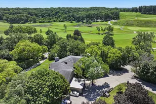 880 Windsor Dr, Fontana, WI 53125 - Photo 40