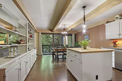880  Windsor Dr #J3, Fontana, WI 53125 - Photo 10