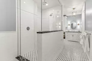 777 N Prospect Ave, Milwaukee, WI 53202 - Photo 8