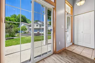2428 Fox River Pkwy, Waukesha, WI 53189 - Photo 2