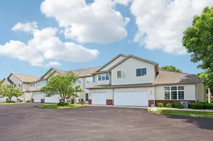 2428 Fox River Pkwy, Waukesha, WI 53189 - Photo 34