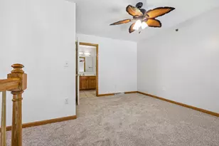 2428 Fox River Pkwy, Waukesha, WI 53189 - Photo 18