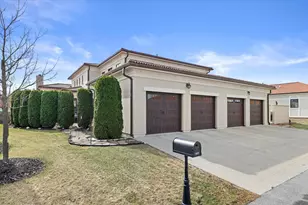 1620 St Andrews Dr, Oconomowoc, WI 53066 - Photo 56