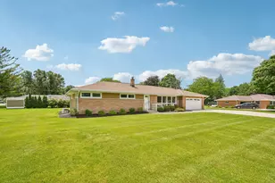 4541 S Clearwater Pl, New Berlin, WI 53151 - Photo 46