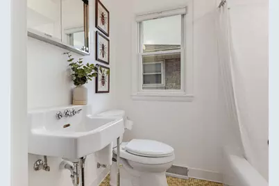 3608 N 101st St, Wauwatosa, WI 53222 - Photo 10