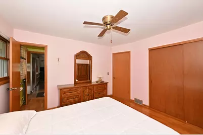 26624  Waubeesee Lake Dr, Racine, WI 53185 - Photo 10