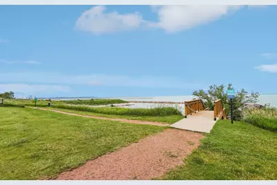 3930 S Lake Dr #109, Saint Francis, WI 53235 - Photo 32