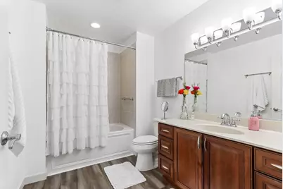 3930 S Lake Dr #109, Saint Francis, WI 53235 - Photo 16