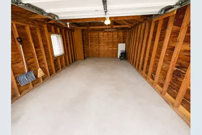 2310  Hamilton St, Manitowoc, WI 54220 - Photo 30