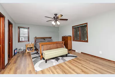 438  River Bluff Cir, Oconomowoc, WI 53066 - Photo 28