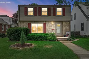 2336 S 67th St, West Allis, WI 53219 - Photo 2