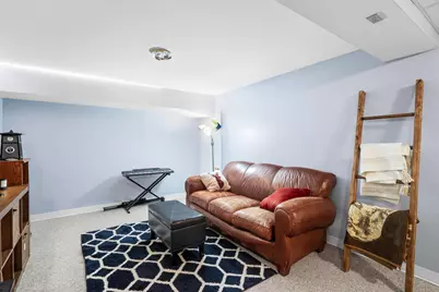 W56N850 N Meadow Ct, Cedarburg, WI 53012 - Photo 34