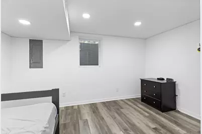 3290 S Johnson Rd, New Berlin, WI 53146 - Photo 18