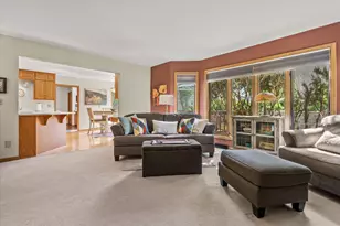 W168N5039 Stonefield Rd, Menomonee Falls, WI 53051 - Photo 8