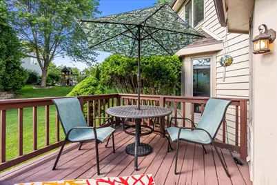 W168N5039  Stonefield Rd, Menomonee Falls, WI 53051 - Photo 30