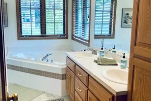 W168N5039 Stonefield Rd, Menomonee Falls, WI 53051 - Photo 20