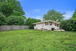 4501 W Tesch Ave, Greenfield, WI 53220 - Photo 26