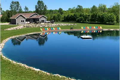 W985  Fur Farm Rd, New Holstein, WI 53061 - Photo 10