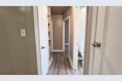 4606 N Sherman Blvd, Milwaukee, WI 53209 - Photo 10