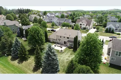 S95W12970  Walter Hagen Dr, Muskego, WI 53150 - Photo 4
