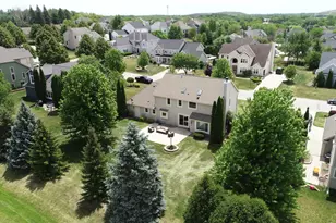 S95W12970 Walter Hagen Dr, Muskego, WI 53150 - Photo 4