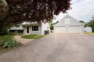 W5182 Jason Rd, La Grange, WI 53121 - Photo 2