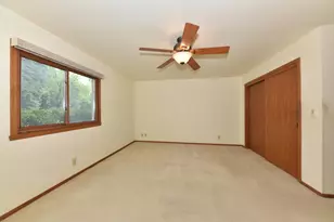 7234 N Green Bay Ave, Glendale, WI 53209 - Photo 16