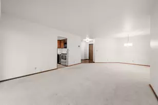7234 N Green Bay Ave, Glendale, WI 53209 - Photo 10