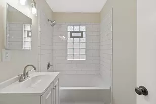 3134 N 75th St, Milwaukee, WI 53216 - Photo 6