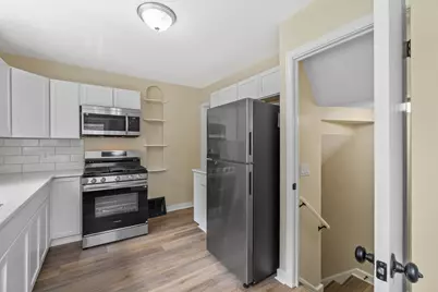 3134 N 75th St, Milwaukee, WI 53216 - Photo 4
