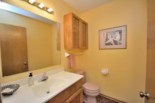15651 W Ridge Rd, New Berlin, WI 53151 - Photo 24