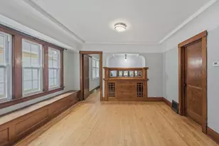 1319 N 55th St, Milwaukee, WI 53208 - Photo 8