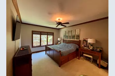 1423  Hidden Waters Cir, West Bend, WI 53095 - Photo 16