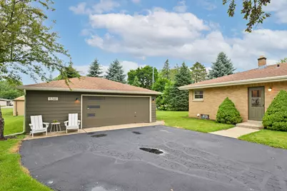 5341 S 114th St, Hales Corners, WI 53130 - Photo 30